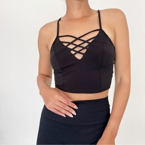 Black crop top tank